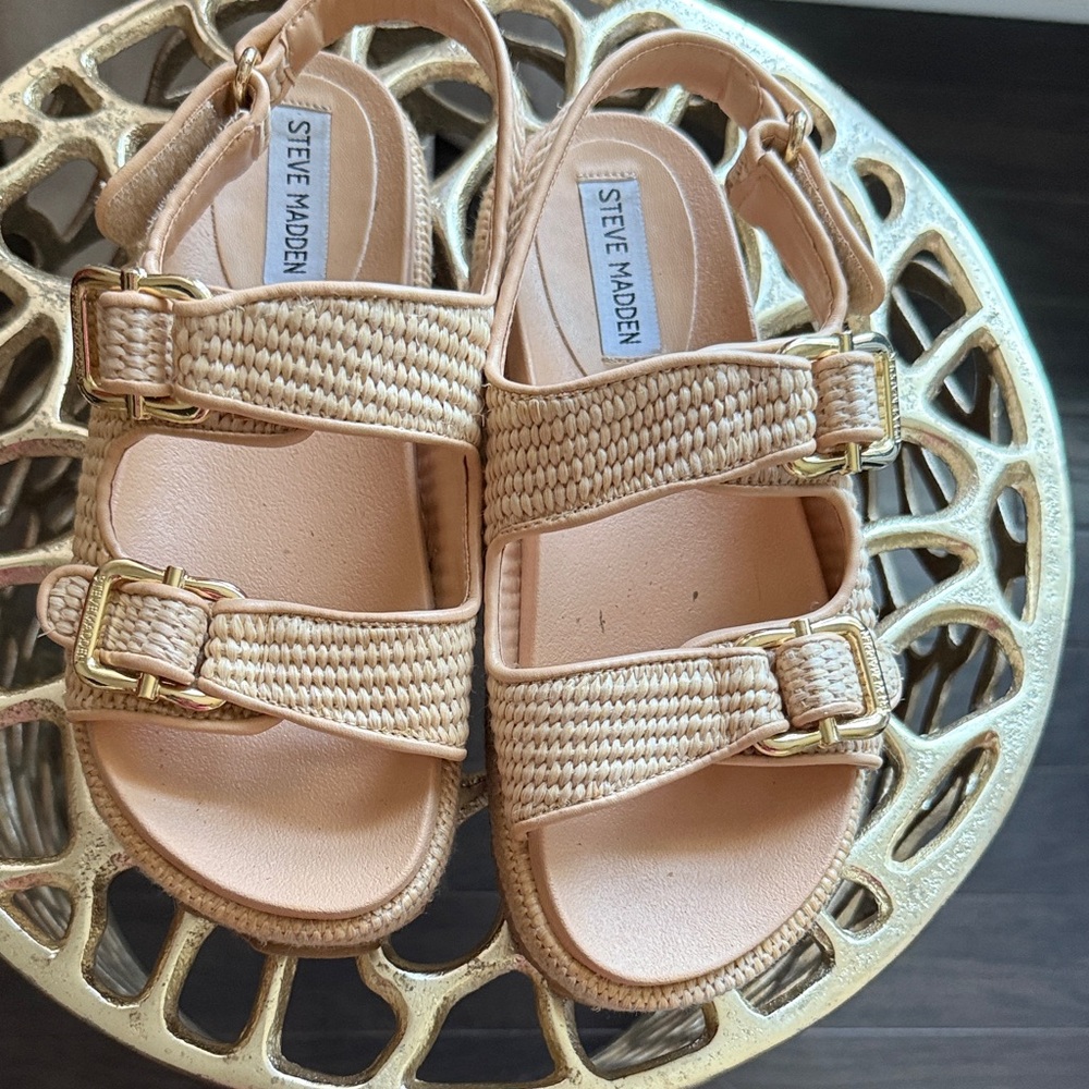 Steve Madden Bigmona Sandals